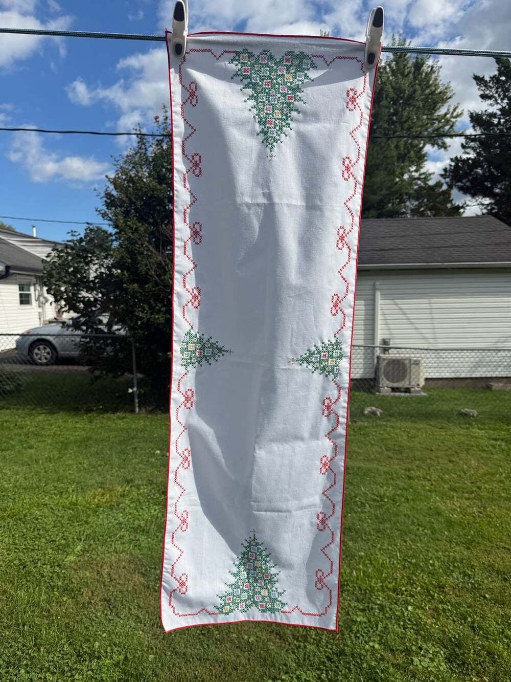 Vintage Christmas Tree Cross Stitch Table Runner White Linen Red Trim 43”